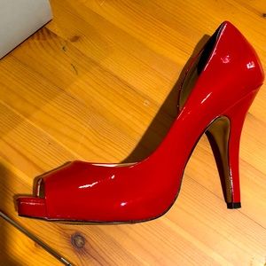 Jessica Simpson Cherry Red Patent Heels- gorgeous. Size 10